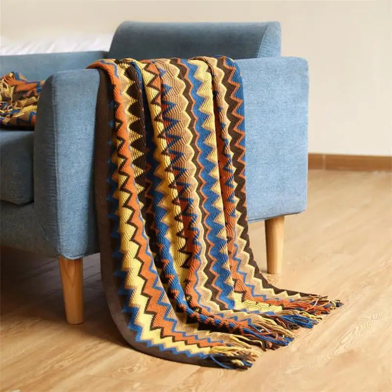 Hand Knitted Throw Blanket, Chunky Knit Throw, Cozy Layer for Sofa and Armchair