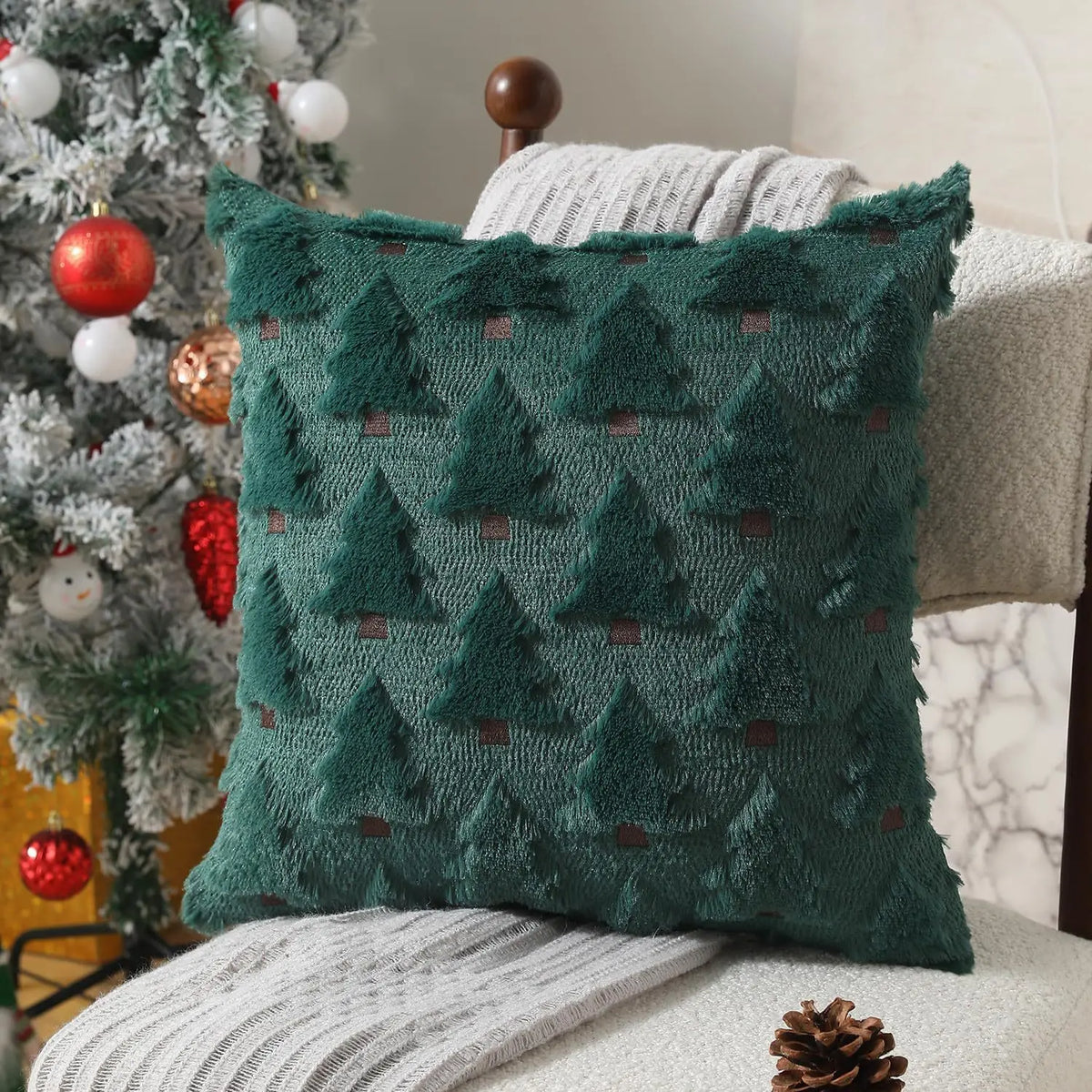 Christmas Knitted Cushion Cover, Festive Throw Pillow Case, Holiday Sofa Accent