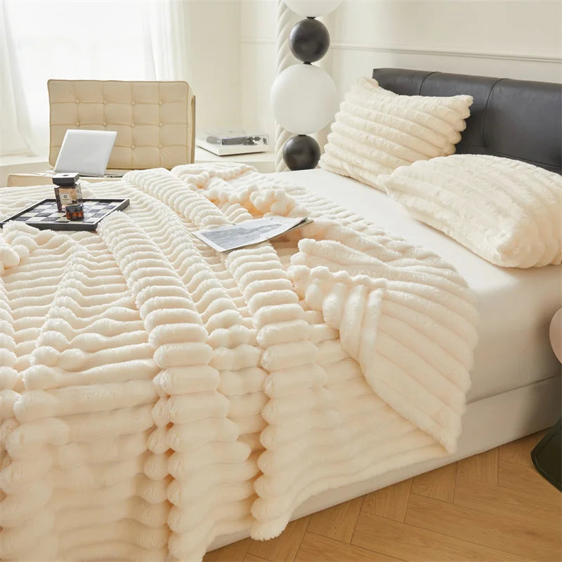 Soft Fluffy Throw Blanket, Faux Fur Throw, Plush Accent Layer for Couch and Chair