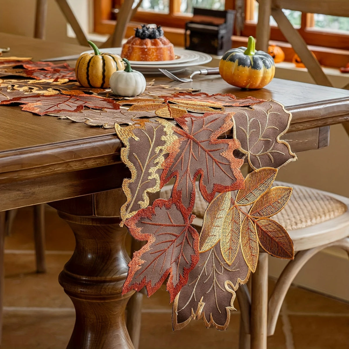 Autumn Maple Leaf Table Runner, Embroidered Fall Table Decor, Thanksgiving Dining Accent