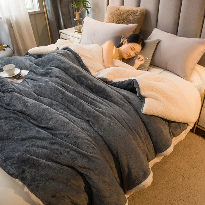 Wool Throw Blanket, Woven Bed Throw, Warm Natural Layer for Sofa and Bedroom