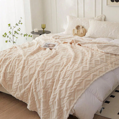 Coral Fleece Blanket, Soft Bed Throw, Lightweight Warm Bedding Cover for All Seasons